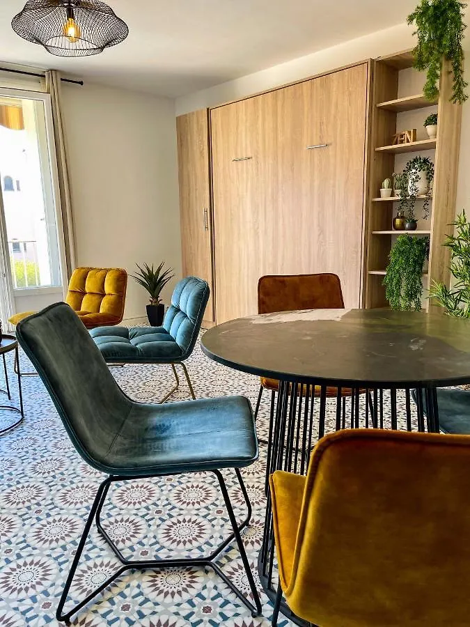 La Rade - Centre Ville - Balcon - Clim - Neuf Cassis Apartment