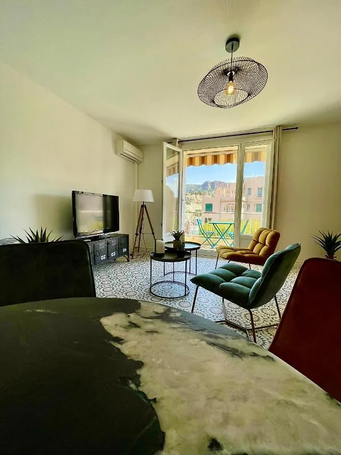 La Rade - Centre Ville - Balcon - Clim - Neuf Cassis 0*,  France